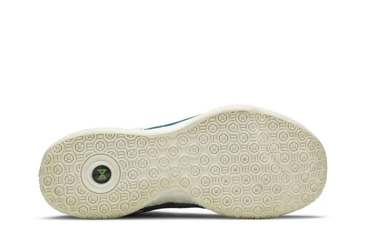Krossovki-Nike-PG-4-PCG-String-3