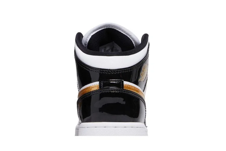 Krossovki-Air-Jordan-1-Mid-Patent-SE-GS-Black-Gold-6