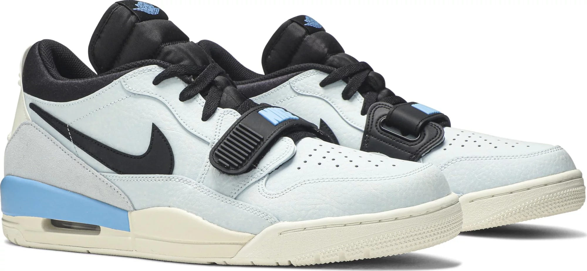 Air-Jordan-Legacy-312-Low-Pale-Blue-1