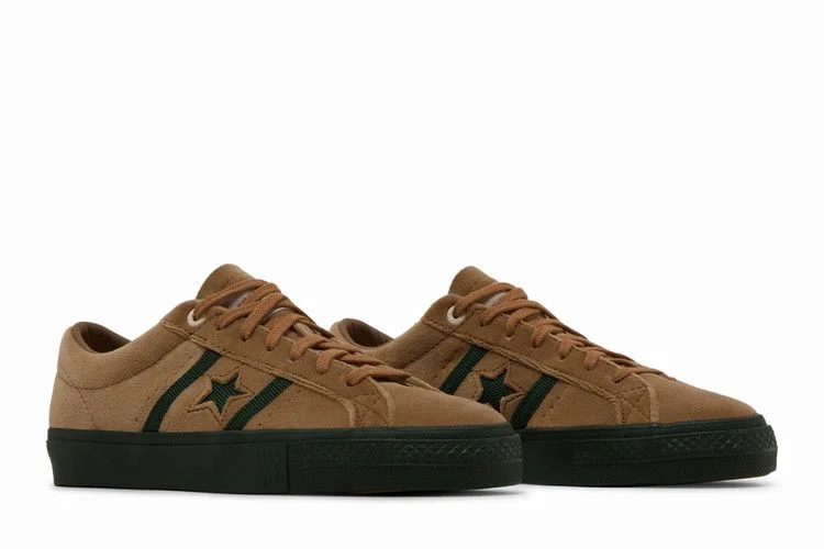Krossovki-Undefeated-x-Converse-One-Star-Academy-Pro-Brown-7