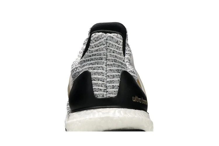Krossovki-adidas-UltraBoost-White-Gold-Metallic-6