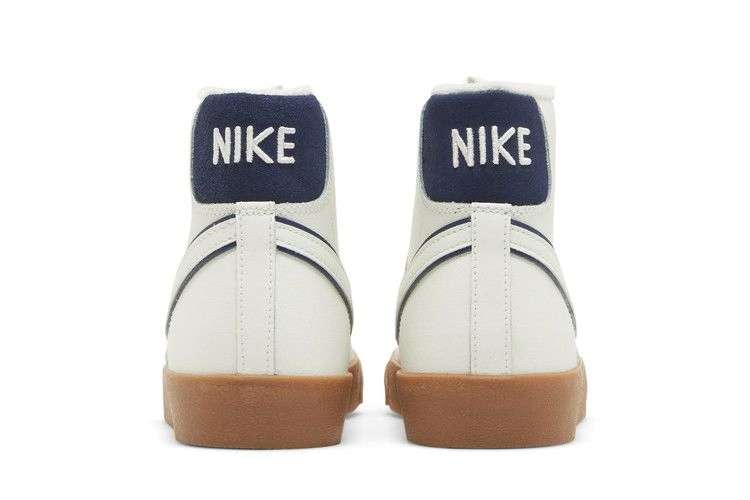 blazer-mid-77-premium-sail-navy-gum-dq7672-100_05