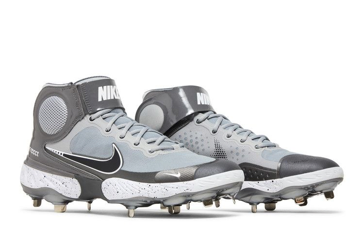 alpha-huarache-elite-3-mid-light-smoke-grey-ck0745-010_07