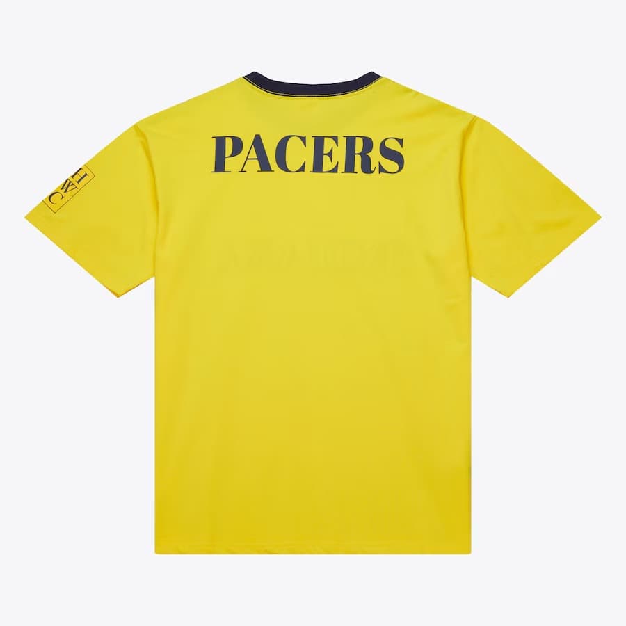 Футболка Mitchell & Ness Gold Indiana Pacers Team OG 3.0 Vintage T-Shirt