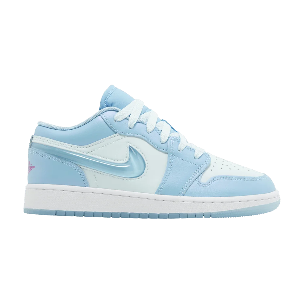 Krossovki-Air-Jordan-1-Low-SE-GS-Aquarius-Blue