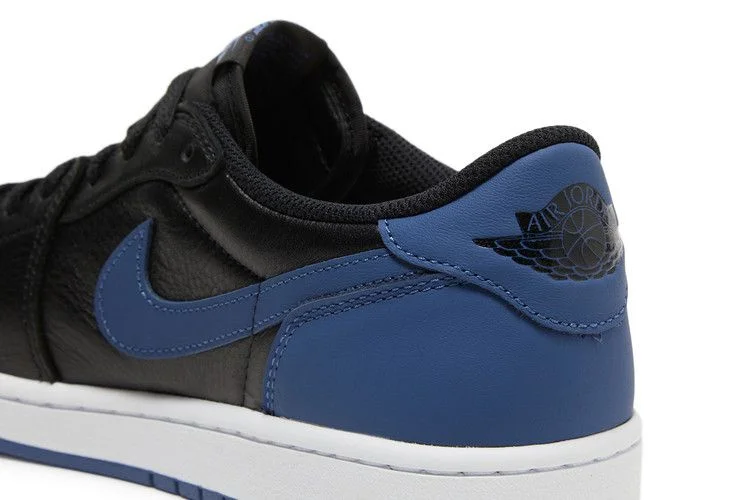 Krossovki-Air-Jordan-1-Retro-Low-OG-Mystic-Navy-9