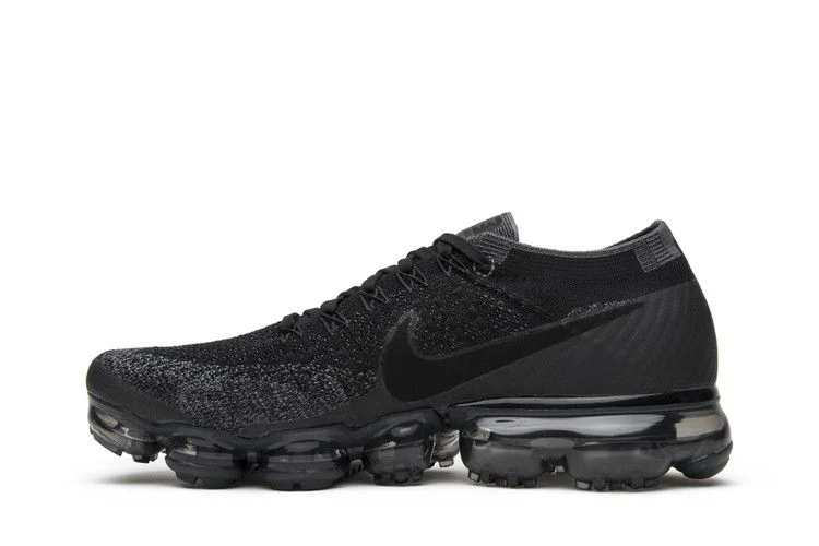 Krossovki-Nike-Wmns-Air-VaporMax-Triple-Black-2
