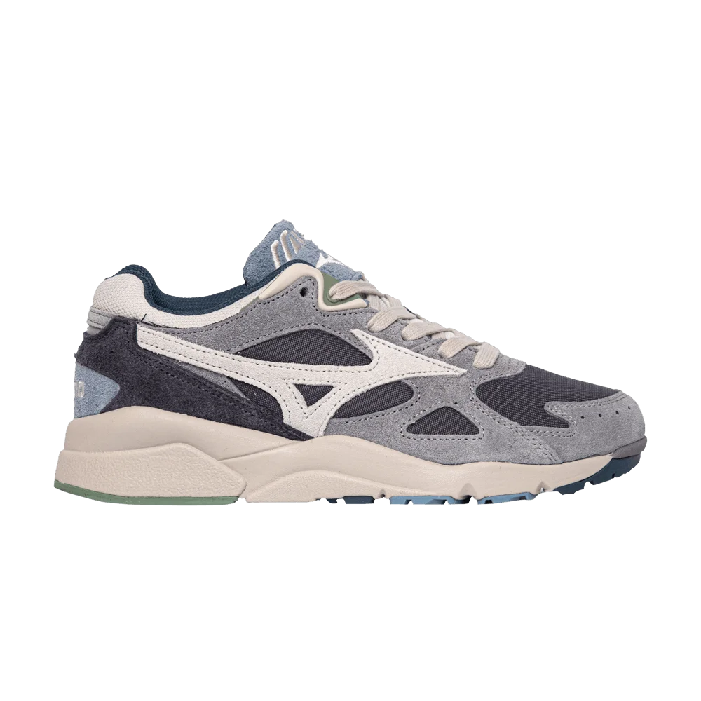 Krossovki-Mizuno-Sky-Medal-S-Premium-Pack-Greystone