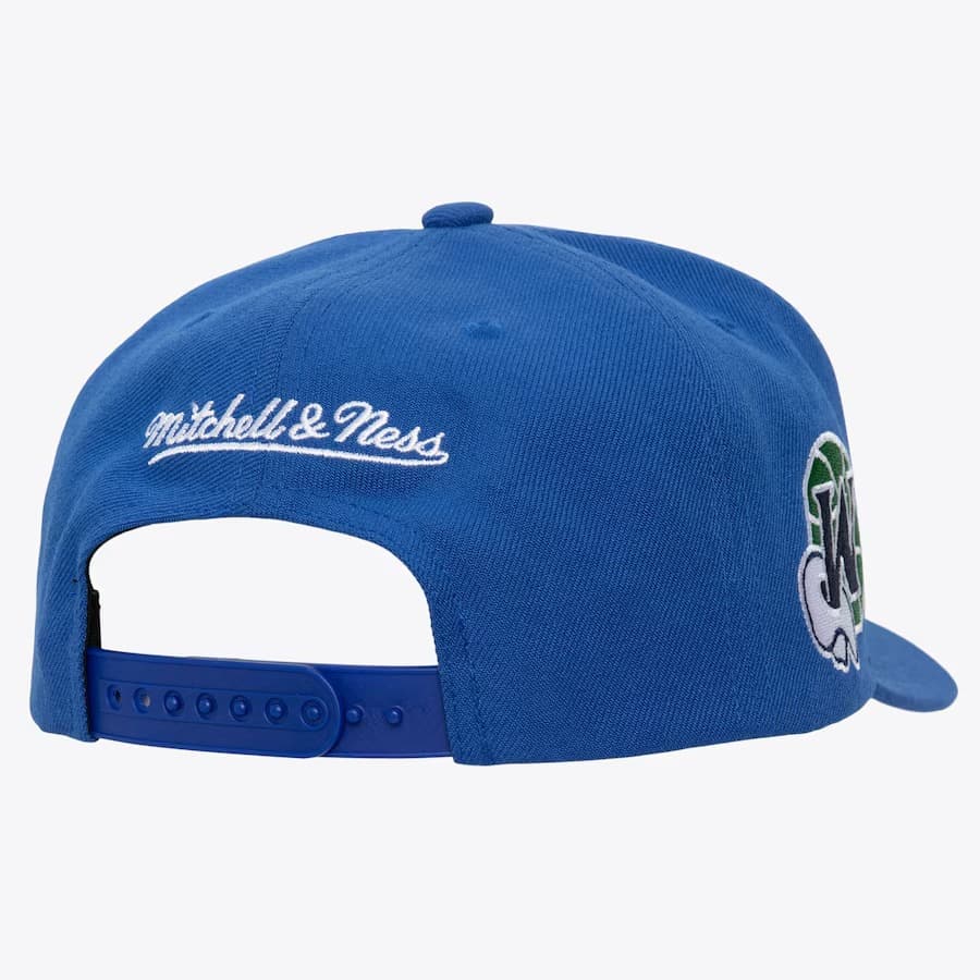 Бейсболка Mitchell & Ness Blue Dallas Mavericks Hardwood Classics Upside Pro Snapback Hat