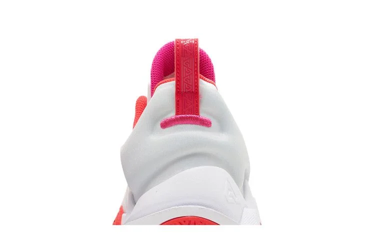Кроссовки Nike Giannis Immortality 'Rose'