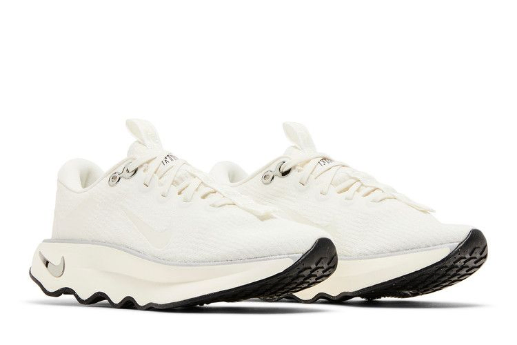wmns-motiva-summit-white-black-dv1238-103_07