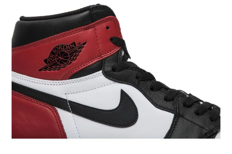 Кроссовки Air Jordan 1 Retro High OG 'Black Toe' 2016