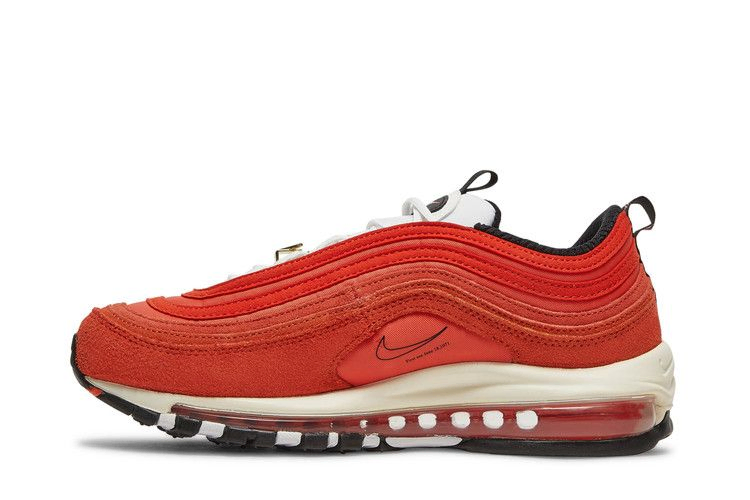 air-max-97-se-first-use-blood-orange-db0246-800_02