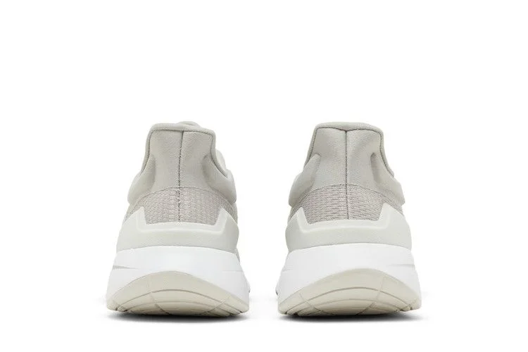 Krossovki-adidas-EQ21-Run-Metal-Grey-5