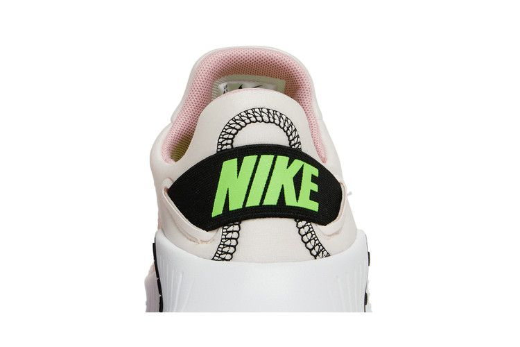 Кроссовки Nike Wmns Free Metcon 4 'Light Soft Pink'