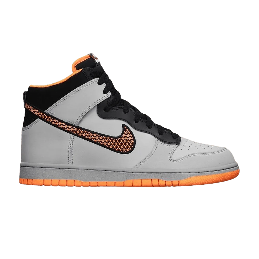 Krossovki-Nike-Dunk-High-Superhuman