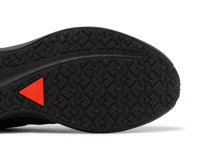 Кроссовки Nike Air Winflo 9 Shield 'Triple Black'
