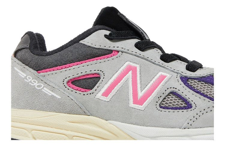kith-x-united-arrows-sons-x-990v4-toddler-iv990kt4_01