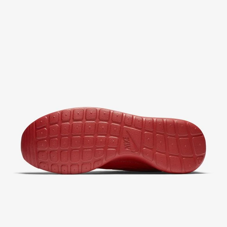 Krossovki-Nike-Roshe-One-Triple-Red-3