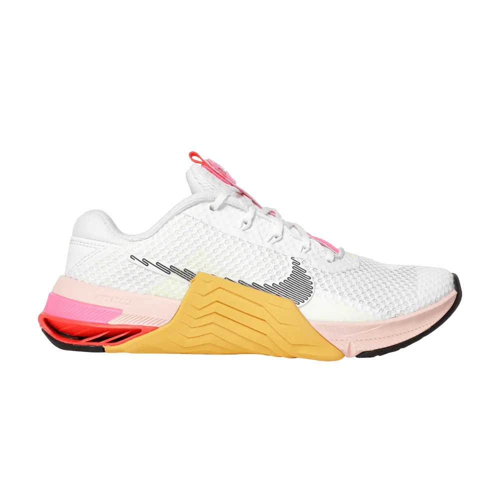 Krossovki-Nike-Wmns-Metcon-7-X-Rawdacious