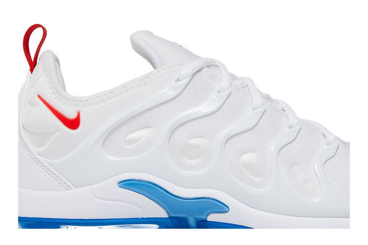 Кроссовки Nike Air VaporMax Plus 'White University Blue'