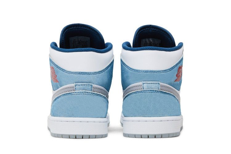 Кроссовки Air Jordan 1 Mid SE 'French Blue'