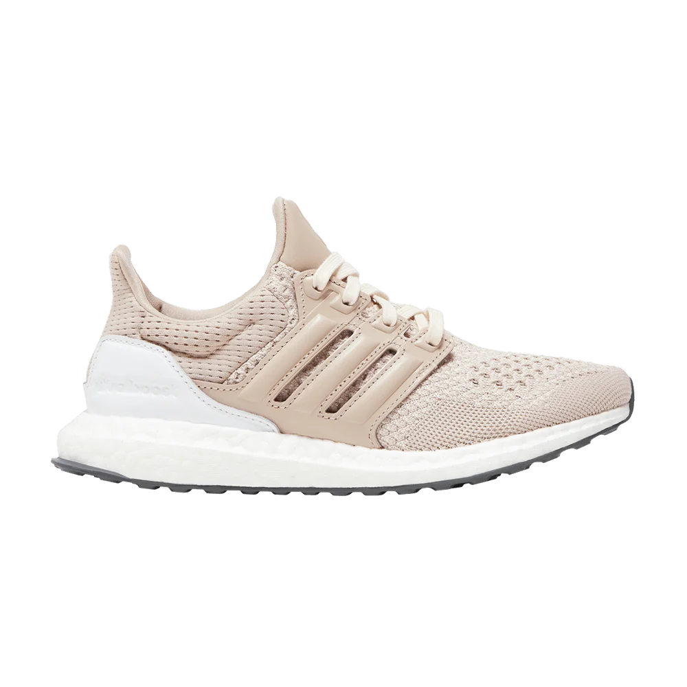 Krossovki-adidas-Wmns-UltraBoost-1.0-Wonder-Taupe