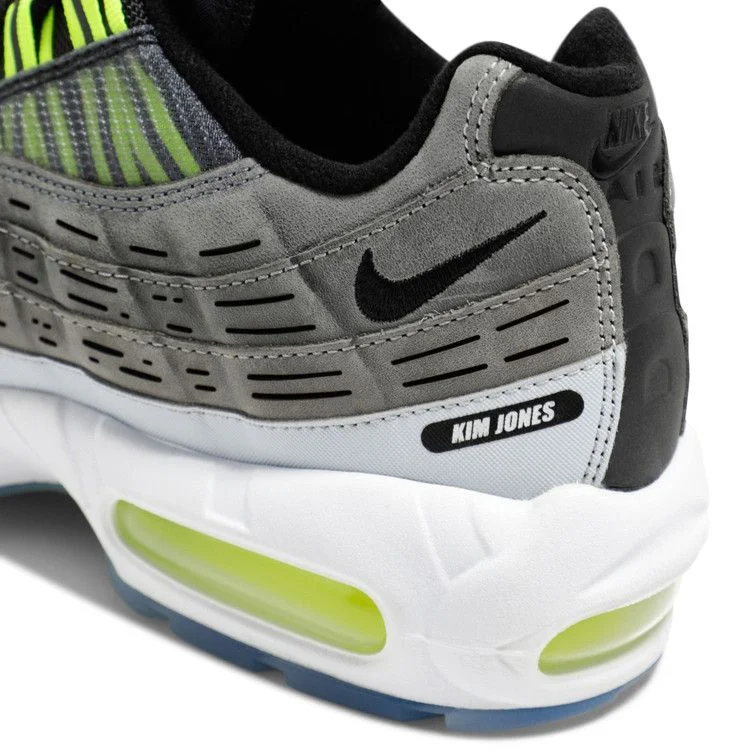 Krossovki-Kim-Jones-x-Nike-Air-Max-95-Volt-9
