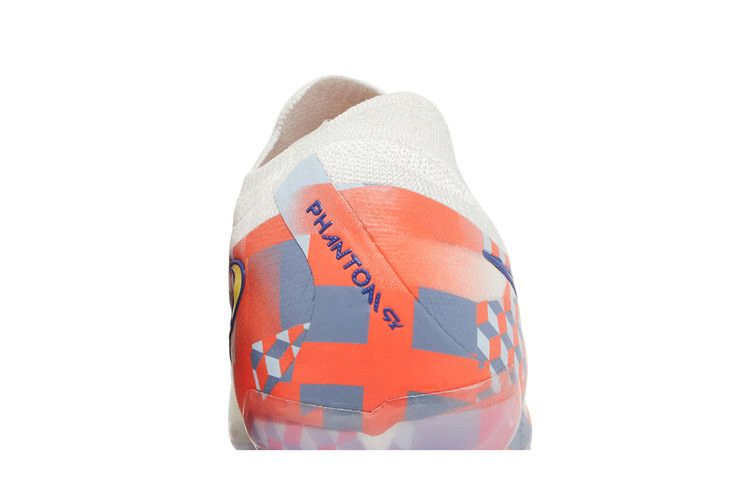 Кроссовки Nike Phantom GX 2 Elite SE FG 'Barna Pack'