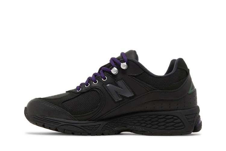 2002r-hiking-pack-black-m2002rwn_02