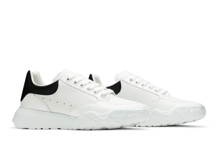Krossovki-Alexander-McQueen-Wmns-Oversized-Court-Trainer-White-Black-7