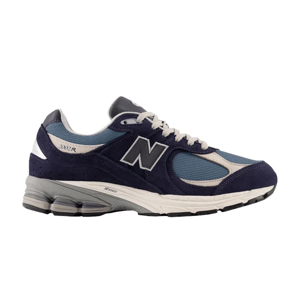 Krossovki-New-Balance-2002R-Dark-Navy
