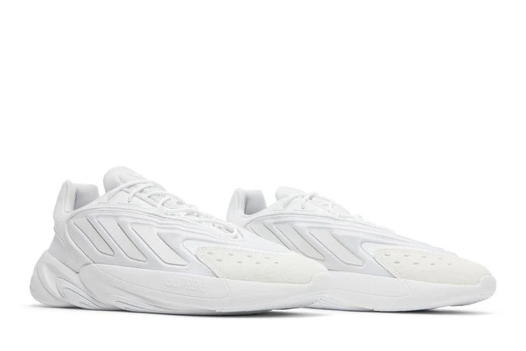 Krossovki-adidas-Ozelia-Triple-White-7