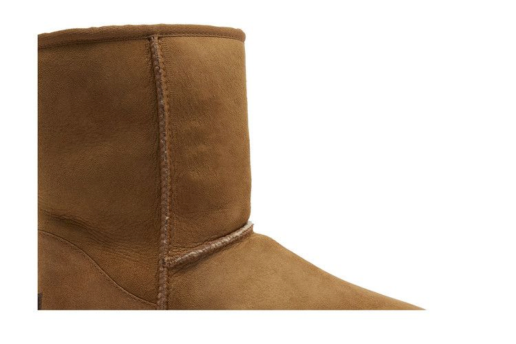 Кроссовки UGG Classic Short 'Chestnut'