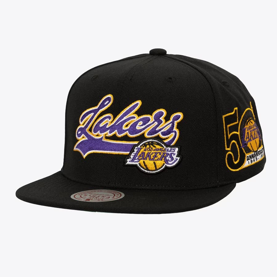 Бейсболка Mitchell & Ness Black Los Angeles Lakers Oversweep Snapback Hat