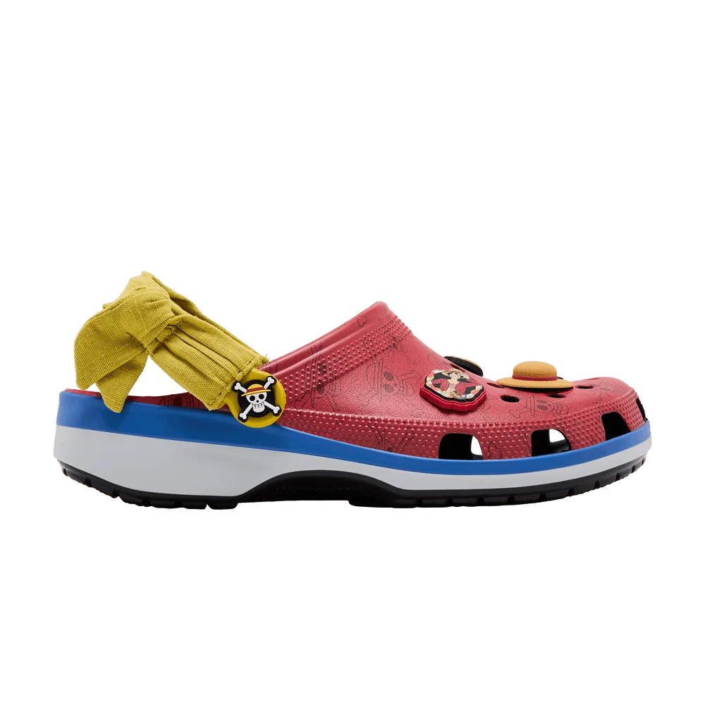 one-piece-x-crocs-classic-clog-luffy-212125-90h_1