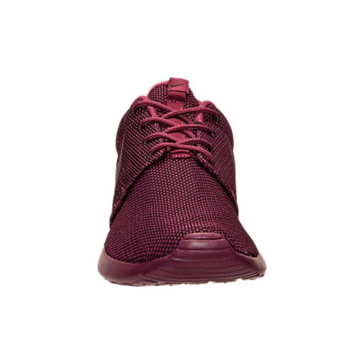 Krossovki-Nike-Roshe-One-Black-Villain-Red-1