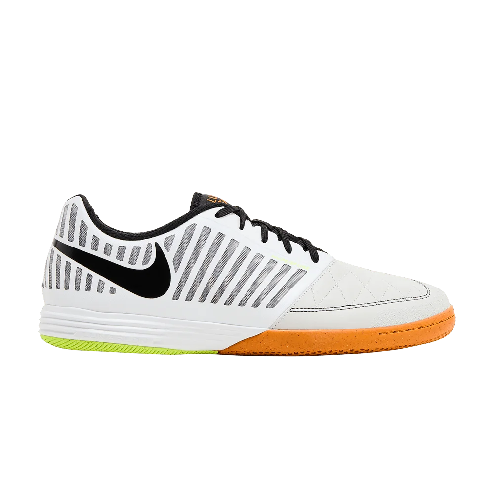 Krossovki-Nike-Lunar-Gato-2-IC-White-Photon-Dust