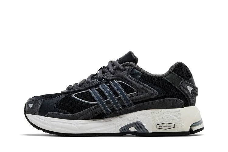 Krossovki-adidas-Wmns-Response-CL-Black-Carbon-2