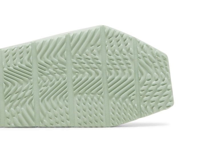 wmns-jordan-hex-slide-pistachio-frost-dq8992-300_03