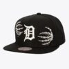 Mitchell-Ness-Black-Detroit-Tigers-Snapback-Hat-100x100