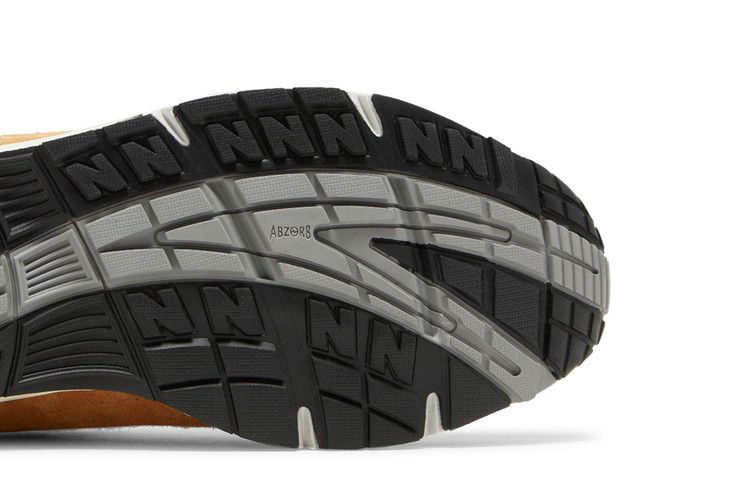 Кроссовки New Balance 991 Made in England 'Tan Grey'