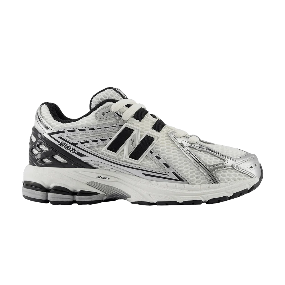 Krossovki-New-Balance-1906F-Little-Kid-Silver-Metallic-Black
