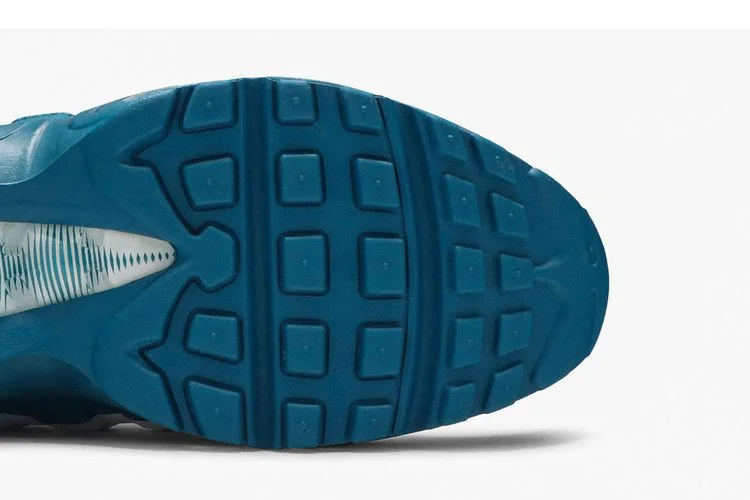 Кроссовки Nike Air Max 95 Essential 'Green Abyss'