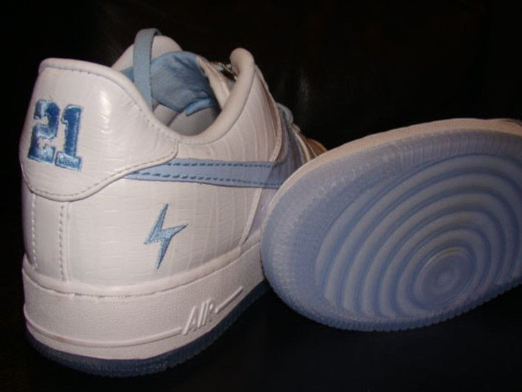 Кроссовки Nike Air Force 1 Premium 'Ladainian Tomlinson'