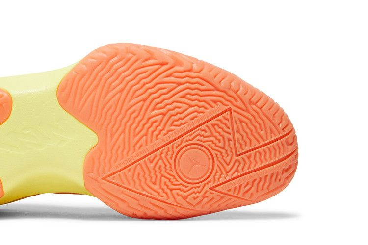Кроссовки Naruto x Air Jordan Jordan Zion 1 SP PF 'Kyuubi'