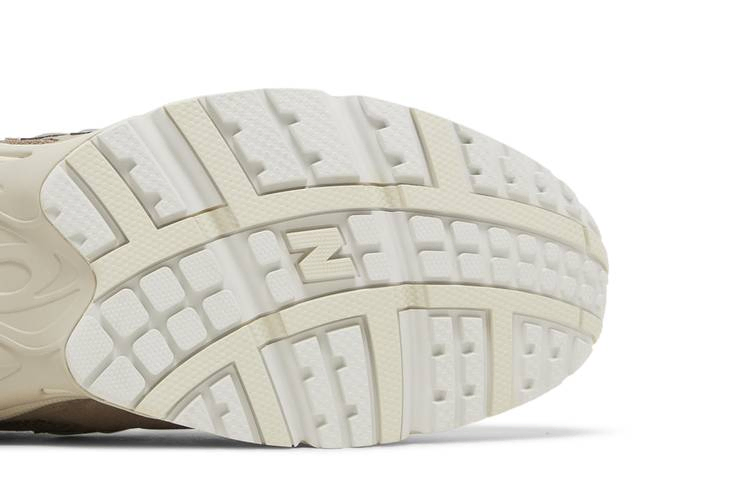 Кроссовки New Balance 725 'Mushroom'