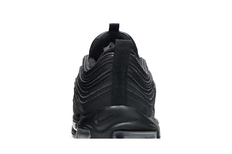 air-max-97-og-bg-triple-black-av4149-001_06