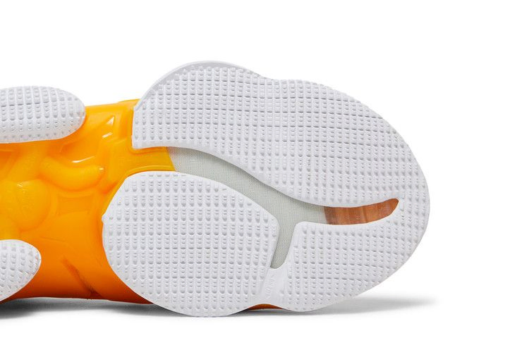 Кроссовки Nike LeBron 19 'Hard Hat'