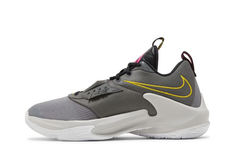 Кроссовки Nike Zoom Freak 3 'Iron Grey Vivid Sulfur'